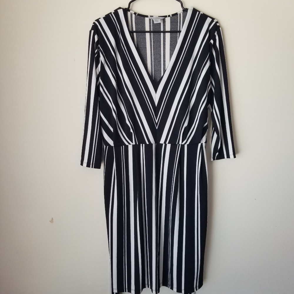 Tie-waist Dress with Pockets